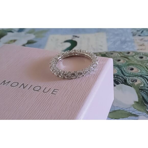 Stunning 4 Ct. DIAMONIQUE Round Cut Eternity Band Ring Sz 8 - Picture 1 of 4